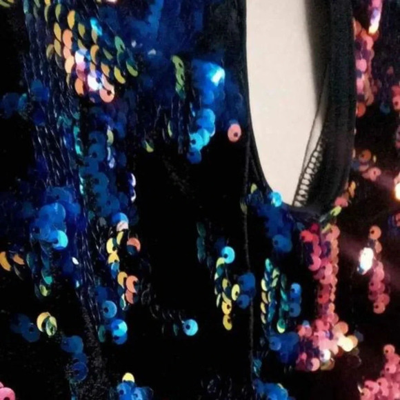 Weissman velvet and sequins dance costume for child size MC - Picture 4 of 7